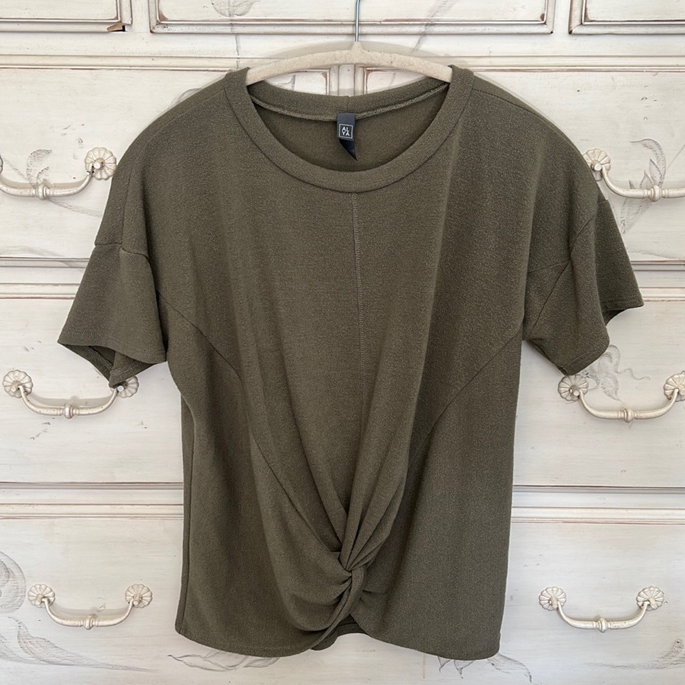 Francesca’s Womens Tie Tee